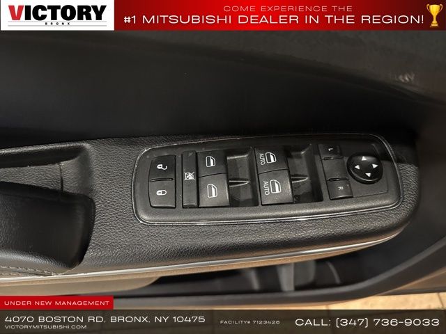 2021 Chrysler 300 S photo