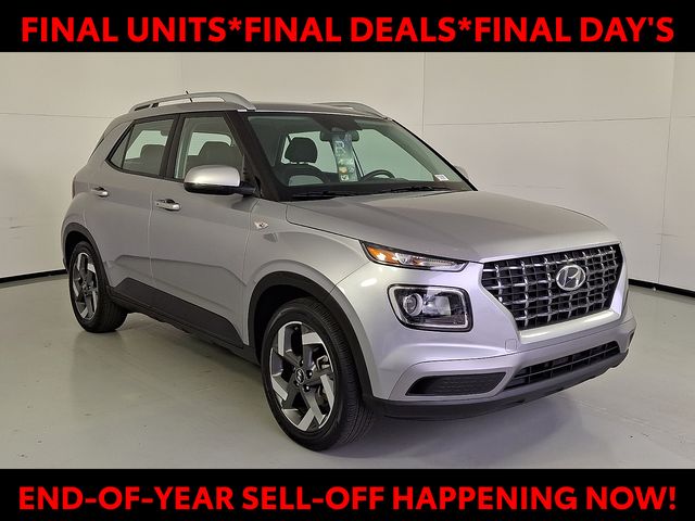 2024 Hyundai Venue SEL's photo