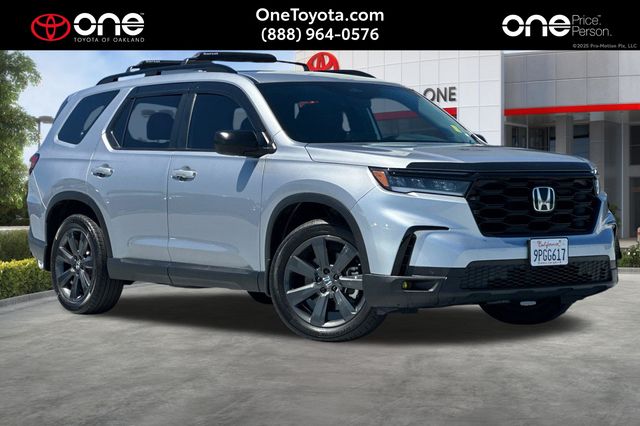 Silver 2025 Honda Pilot SUV / Crossover All-Wheel Drive Automatic