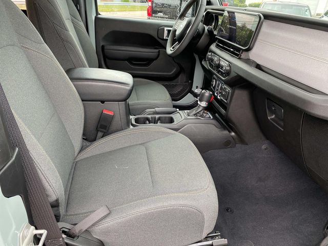 Used 2024 Jeep Wrangler SUV