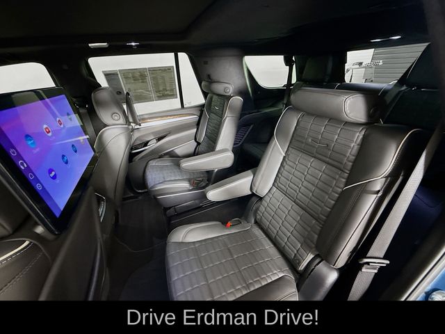 Used 2025 Cadillac Escalade SUV