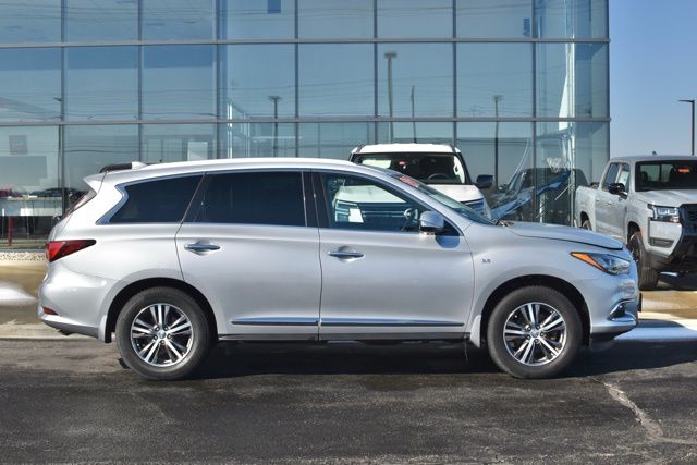 Used 2019 INFINITI QX60 LUXE 4D Sport Utility