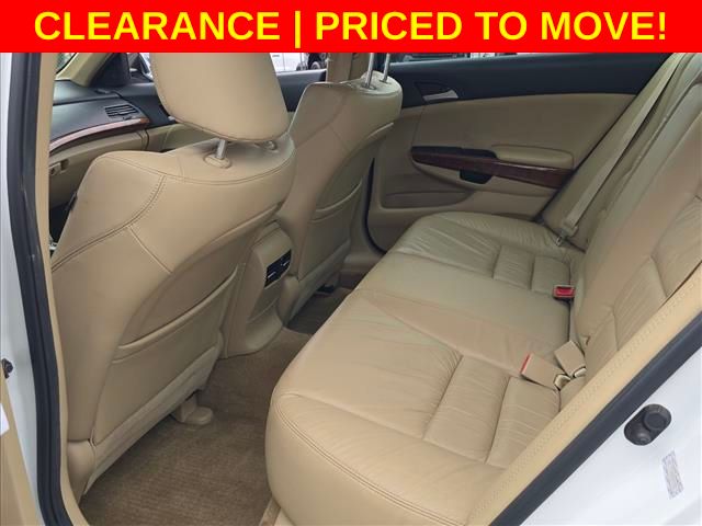 Used 2011 White Honda EX-L image 15