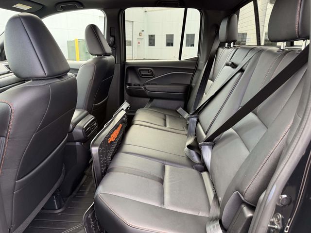 2025 Honda Ridgeline TrailSport - Photo 9