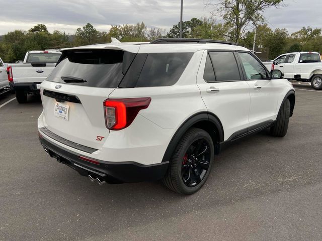 2024 Ford Explorer ST 3