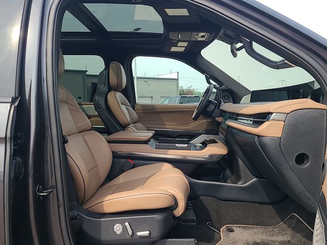Used 2025 Lincoln Navigator SUV