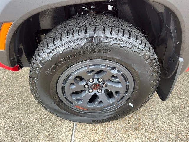 New 2026 Nissan Frontier Truck