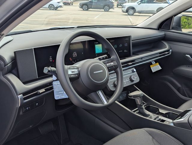 2026 Hyundai Tucson SE Silver at DeMontrond Gulf Freeway