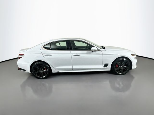 Thumbnail: 2023 Genesis G70 - 4