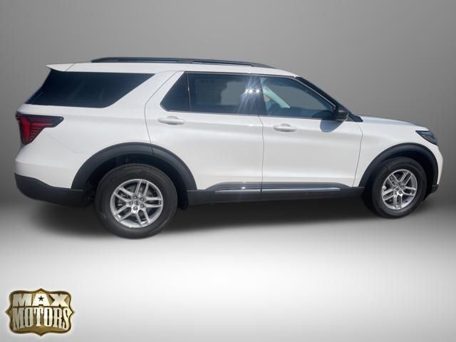 2025 Ford Explorer Active 9