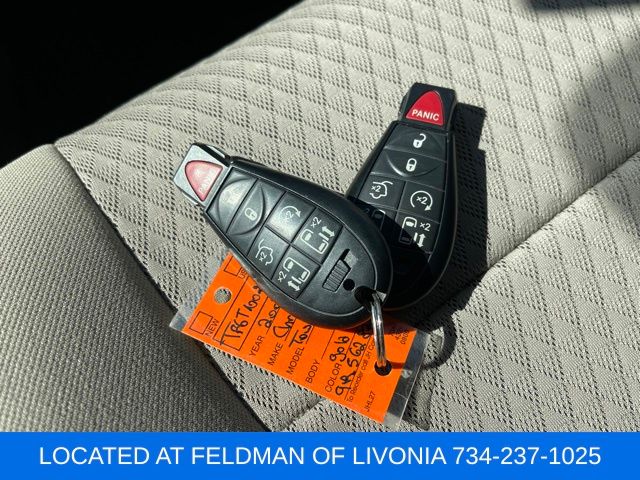 Used 2009 Chrysler Town & Country For Sale in Muncie, IN