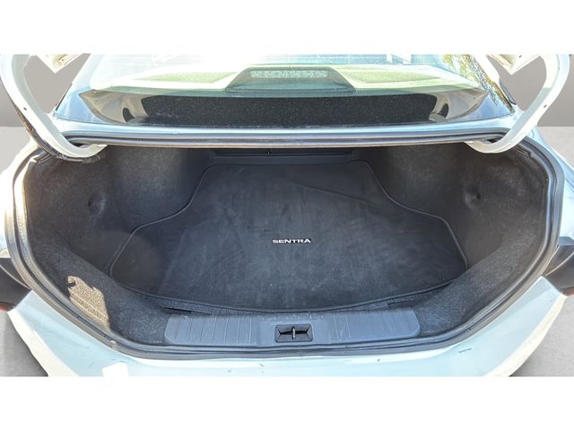 Used 2024 White Nissan SV image 31
