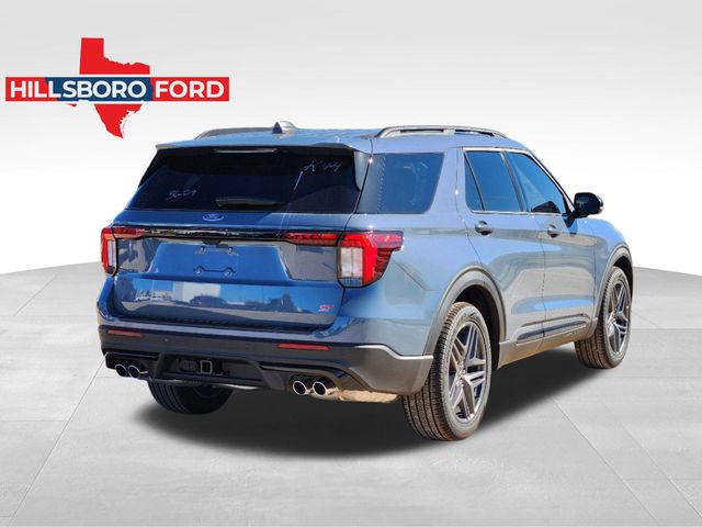 2025 Ford Explorer ST 4