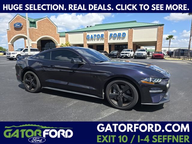 Purple Metallic 2022 Ford Mustang GT Premium Fastback RWD Coupe Rear-Wheel Drive 6-Speed Manual