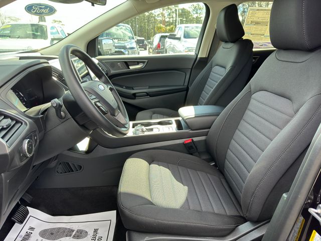 2024 Ford Edge SE 13