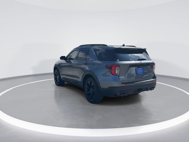 Used 2023 Gray Ford ST image 5