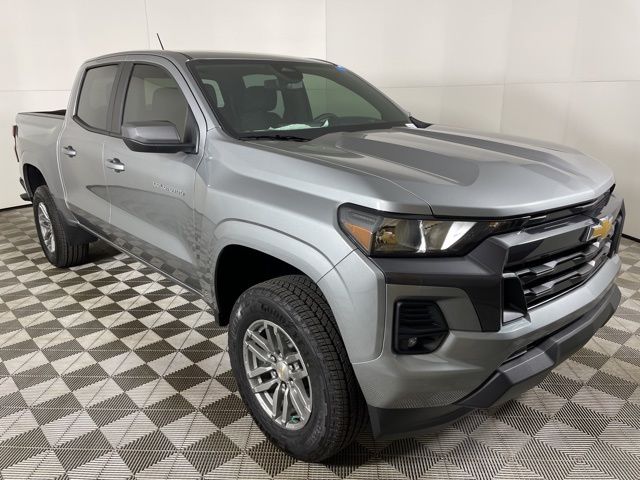 2024 Chevrolet Colorado LT 13