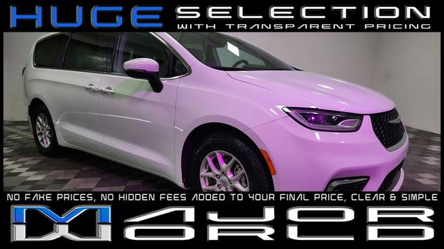 2023 Chrysler Pacifica Touring L FWD