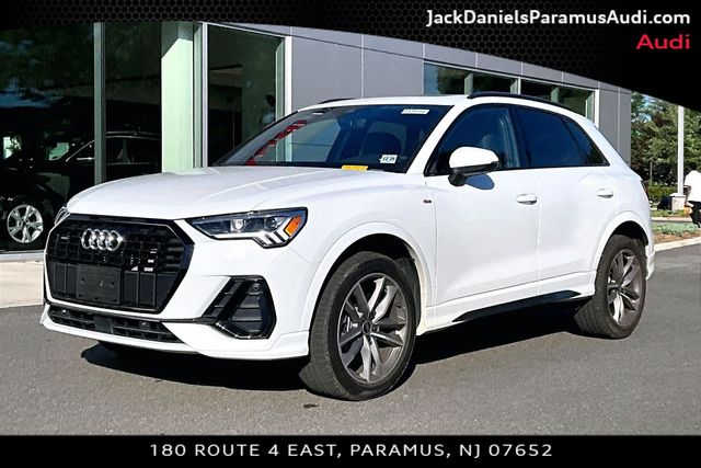 Glacier White Metallic 2024 Audi Q3 quattro Premium Plus S Line 45 TFSI SUV / Crossover All-Wheel Drive 8-Speed Automatic