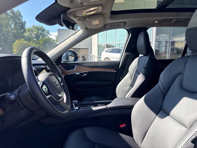 Used 2025 Volvo XC90 SUV