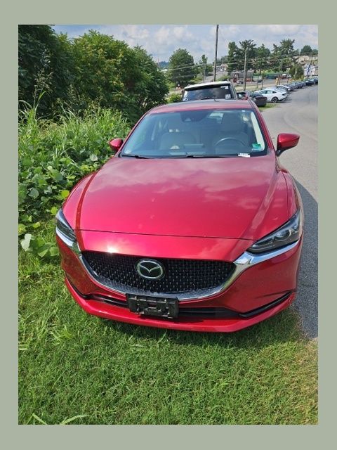 Soul Red Crystal Metallic 2018 Mazda MAZDA6 Sedan Front-Wheel Drive 6-Speed Automatic