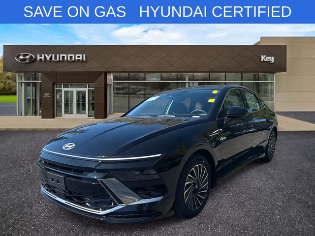 2025 Hyundai Sonata Hybrid