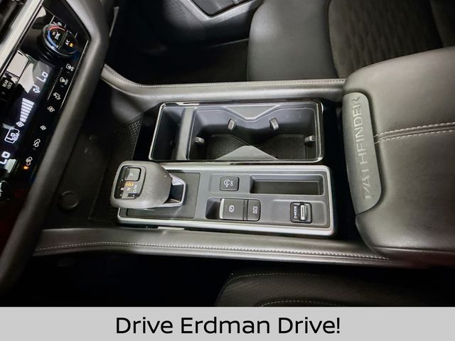 Used 2025 Nissan Pathfinder SUV