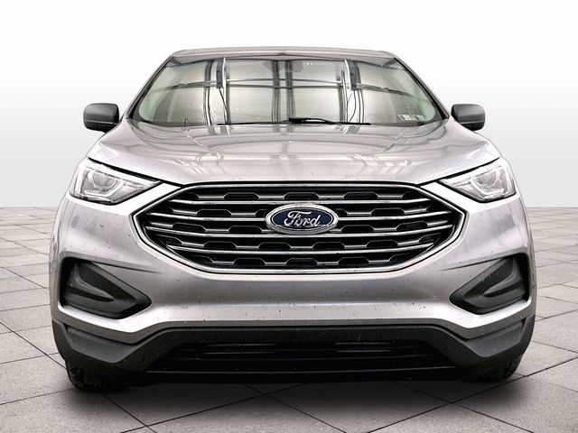 2020 Ford Edge SE Silver at Luther Ford