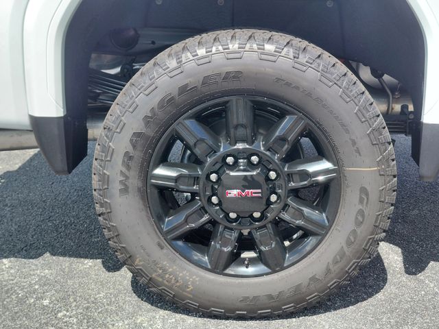 2026 GMC Sierra 2500HD AT4 - Photo 6