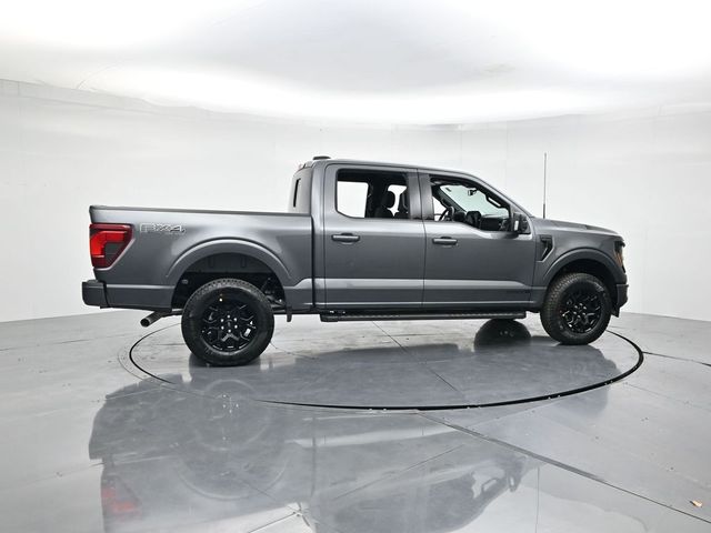 New 2026 Gray Ford XLT image 2