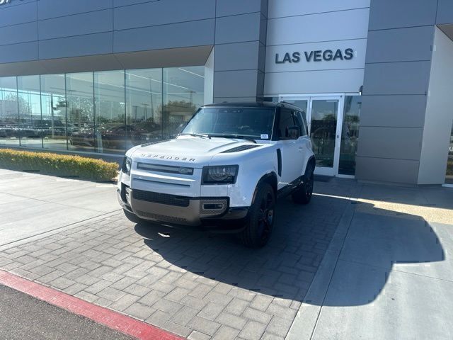 Yulong White Metallic 2023 Land Rover Defender SUV / Crossover All-Wheel Drive 8-Speed Automatic