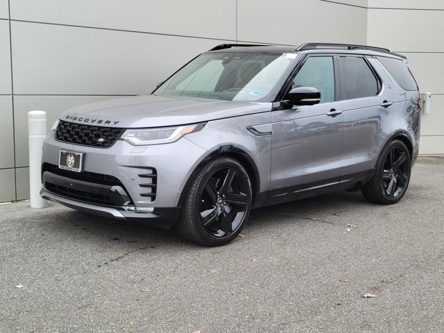 2025 Land Rover Discovery P360 Dynamic SE AWD
