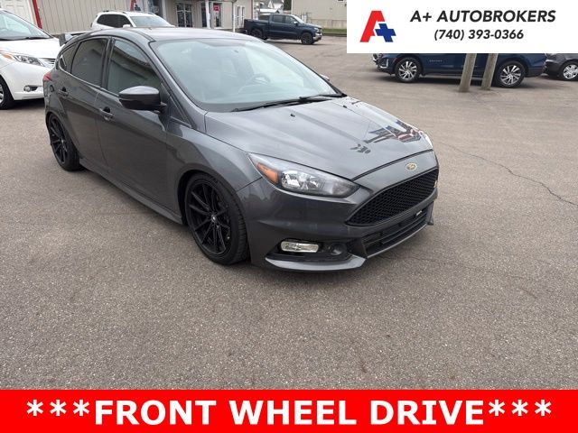 Gray (Magnetic) 2018 Ford Focus ST Hatchback Front-Wheel Drive 6-Speed Manual