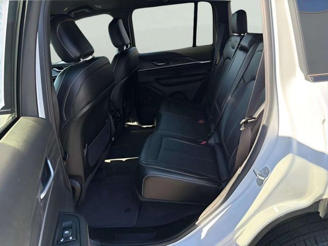 JeepGrand Cherokee10