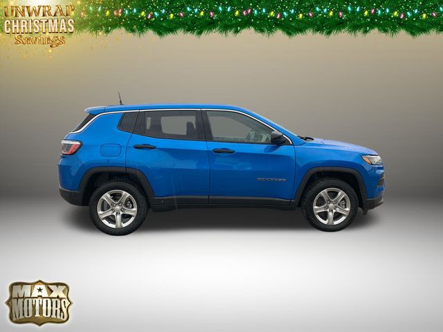 2024 Jeep Compass Sport 13