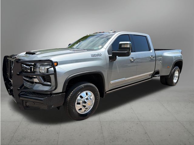 Sterling Gray Metallic 2024 Chevrolet Silverado 3500HD Pickup Truck Four-Wheel Drive Automatic