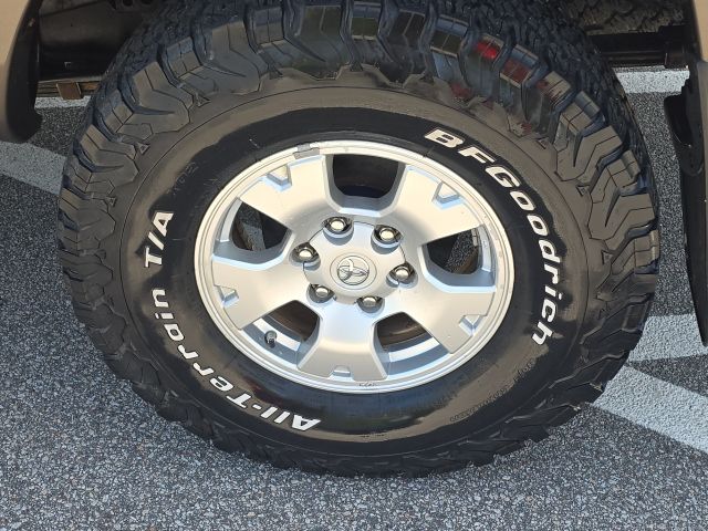 2014 Toyota Tacoma Base:L166986A