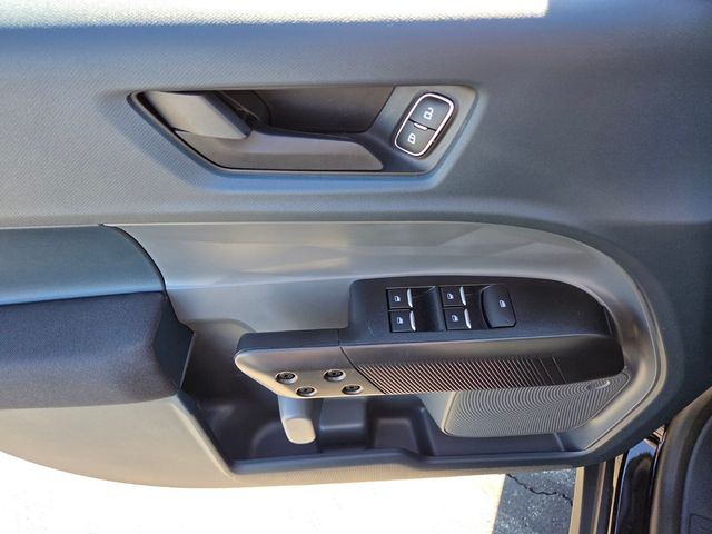 New 2026 Ford Maverick XL 4D Crew Cab