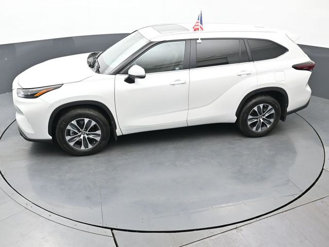 2024 Toyota Highlander XLE 44