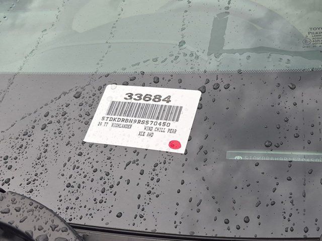 Used 2024 Toyota Highlander SUV