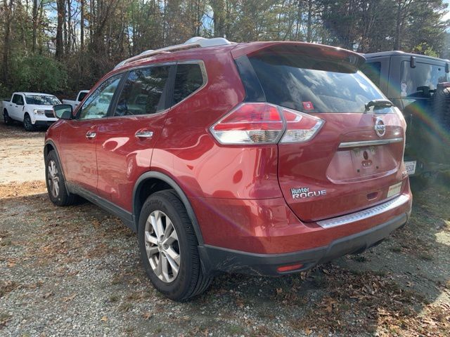 2016 Nissan Rogue SV 2