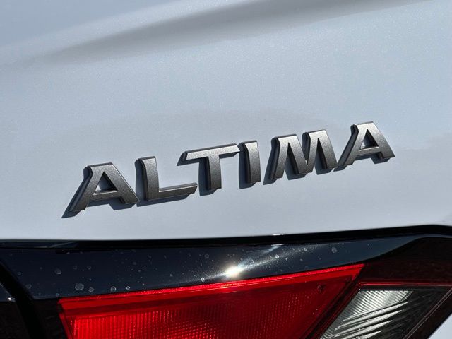 2025 Nissan Altima  22