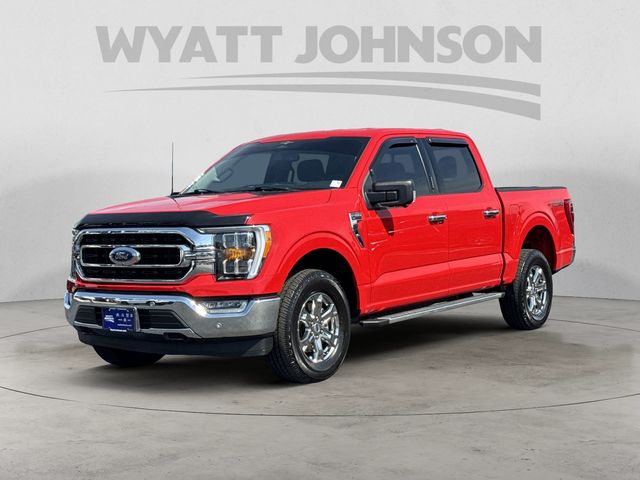 Race Red 2023 Ford F-150 XLT SuperCrew 4WD Pickup Truck Four-Wheel Drive Automatic