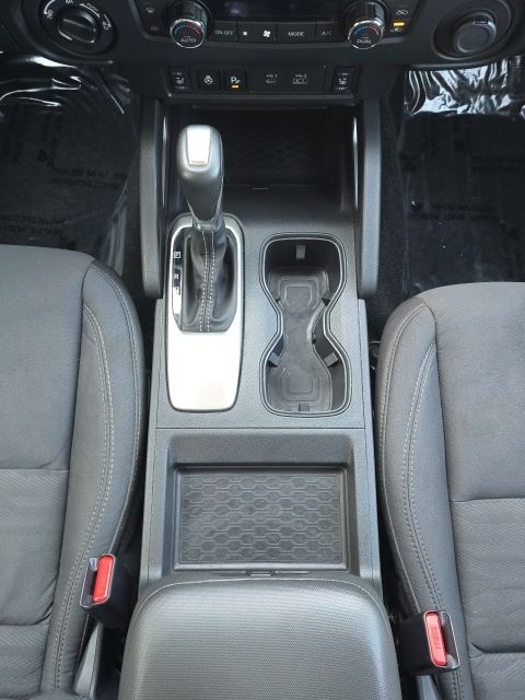 2024 Nissan Frontier SV:B02118