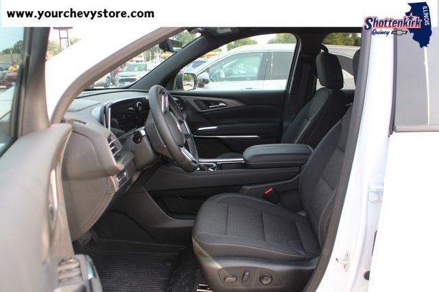 2026 Chevrolet Traverse LT - Photo 14