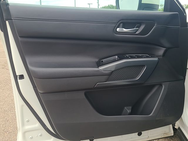 Used 2024 Nissan Pathfinder SUV