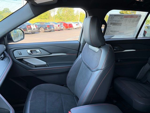 2026 Ford Explorer ST - 8