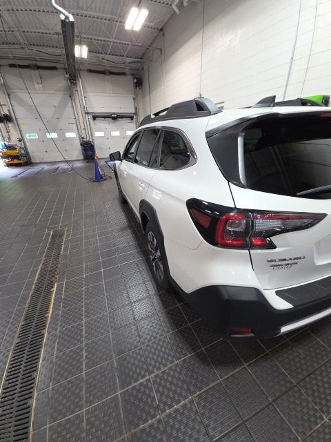 2024 Subaru Outback Limited White at Sutliff Volkswagen