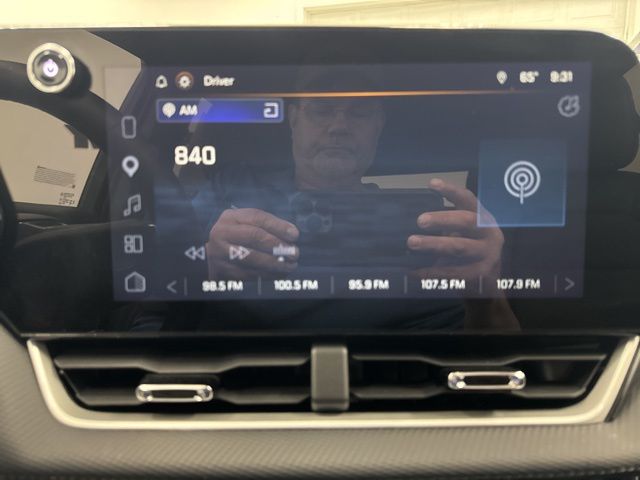 used 2026 Chevrolet Equinox car, priced at $28,988