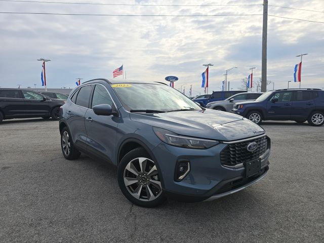 2023 Ford Escape Platinum AWD